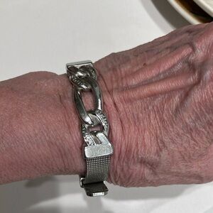 Elegant Silver Mesh Adjustable Bracelet